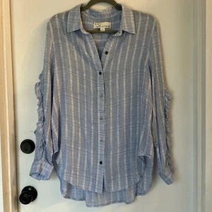 Vintage Havana Blue Ruffle Sleeve Button Down large NEW